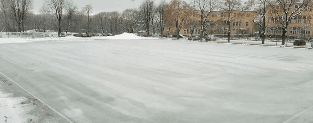 Skridskoåkning -Eriksdals bollplans skridskois